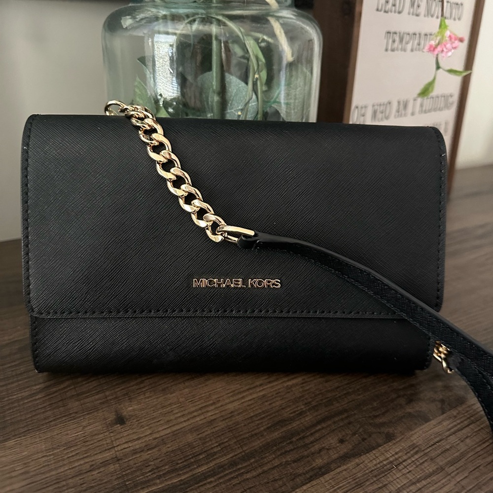 Michael Kors Black Crossbody with detachable wallet Brand New without tags!